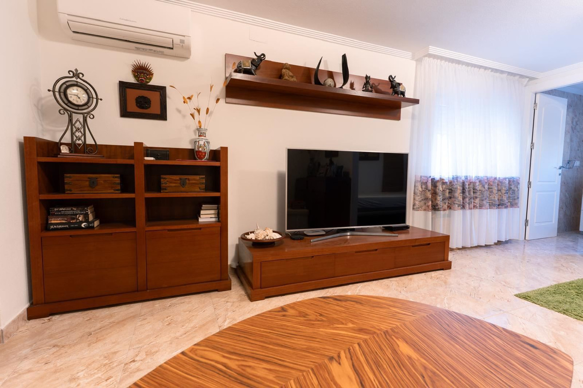 Huis te koop in Los Altos | 7 slaapkamers H5390140