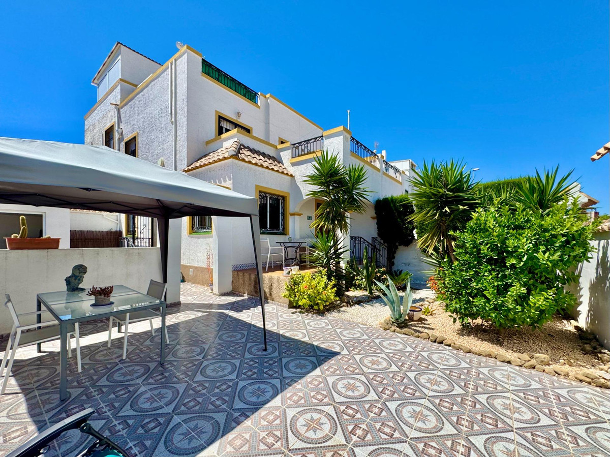 Huis te koop in Los Altos | 3 slaapkamers H5395438