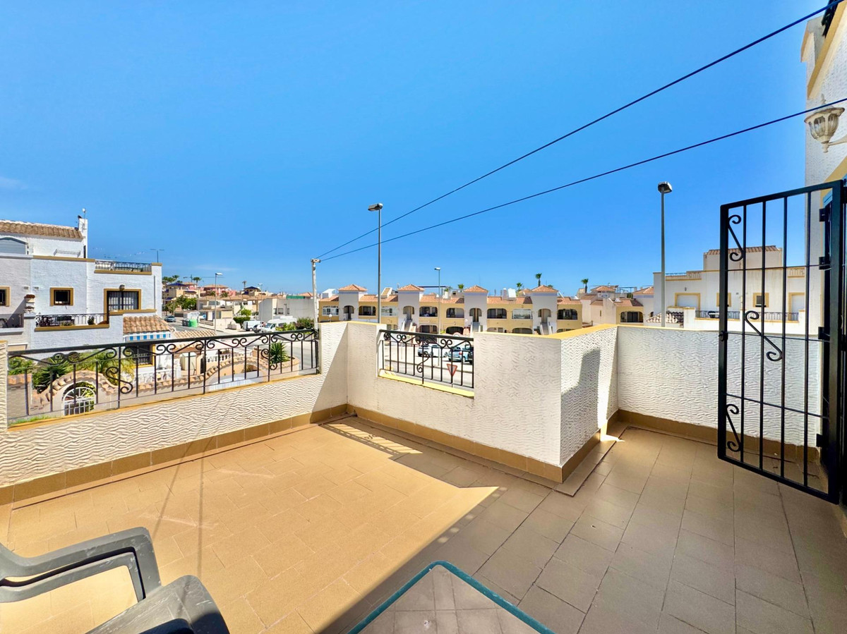 Huis te koop in Los Altos | 3 slaapkamers H5395438