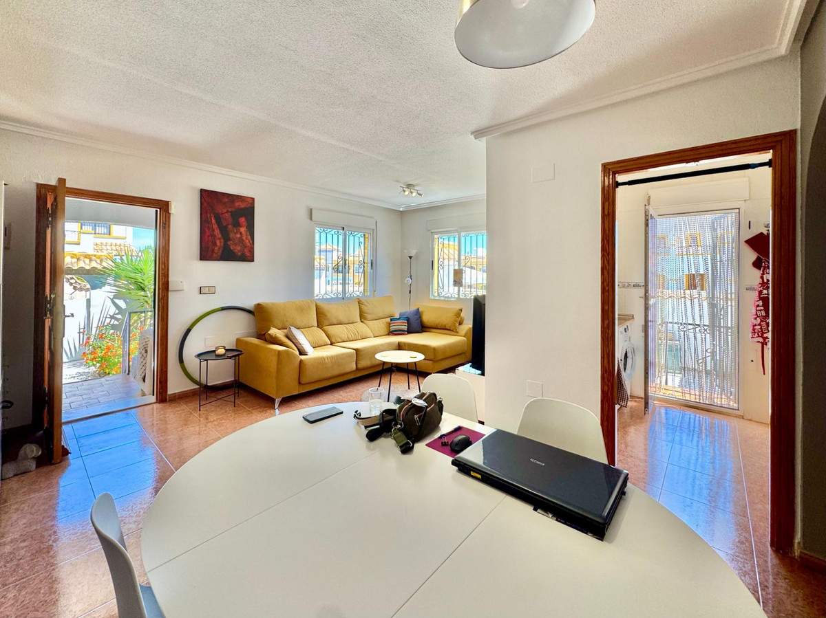 Huis te koop in Los Altos | 3 slaapkamers H5395438