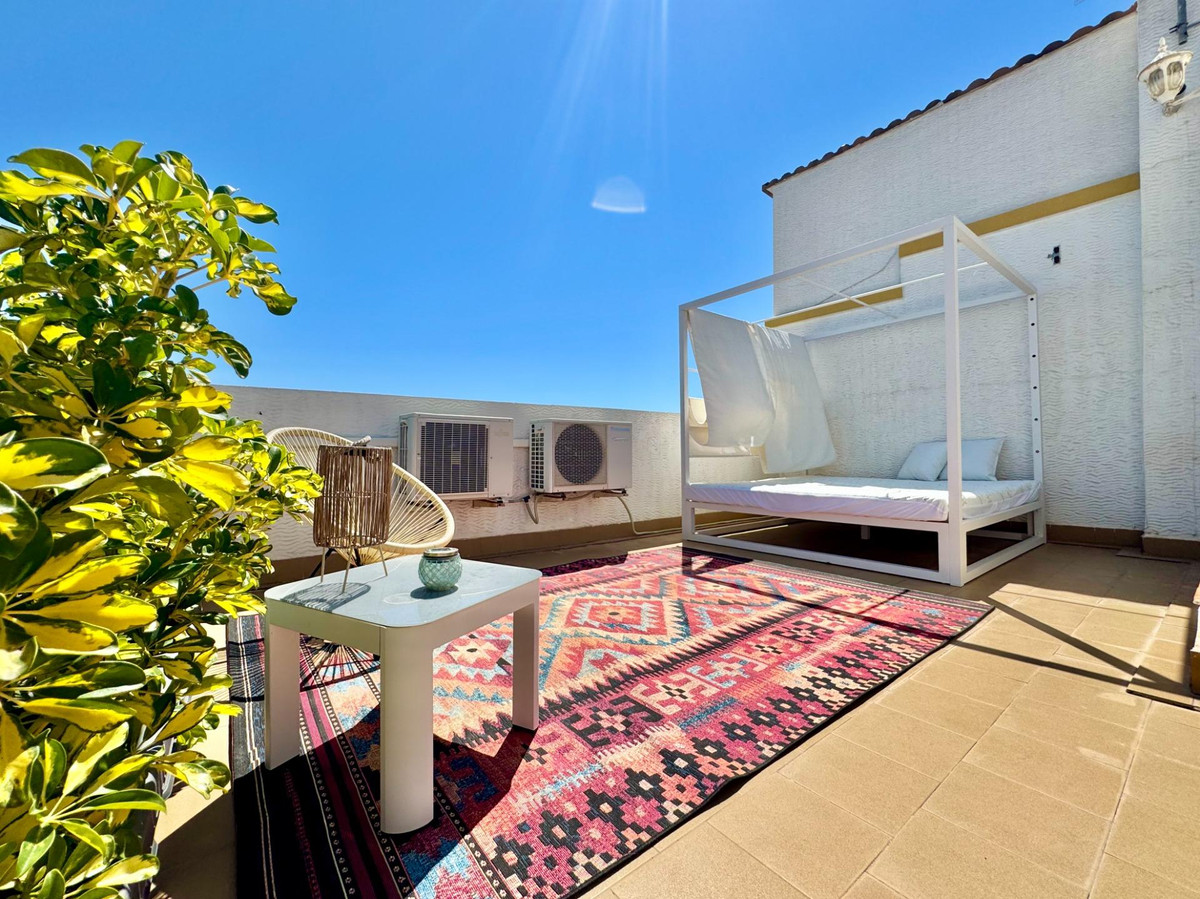 Huis te koop in Los Altos | 3 slaapkamers H5395438