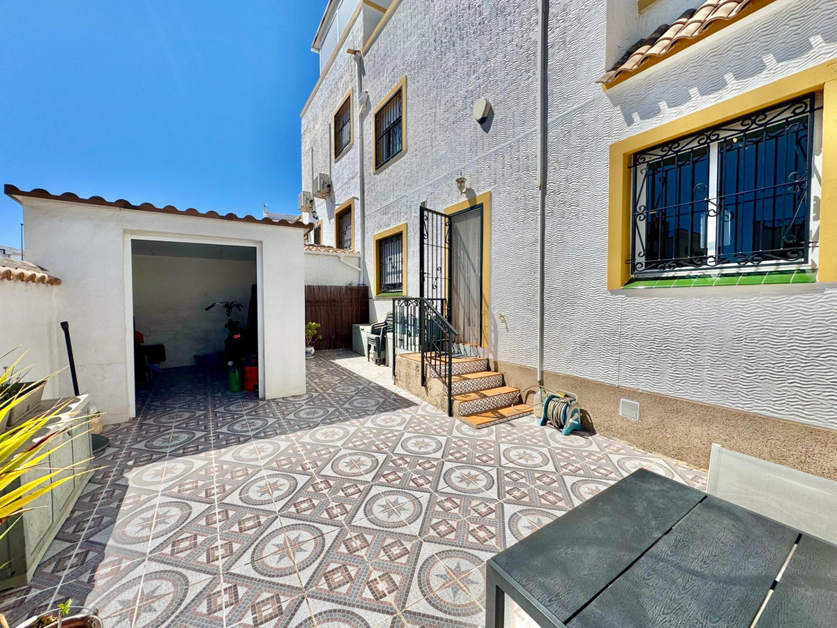 Huis te koop in Los Altos | 3 slaapkamers H5395438