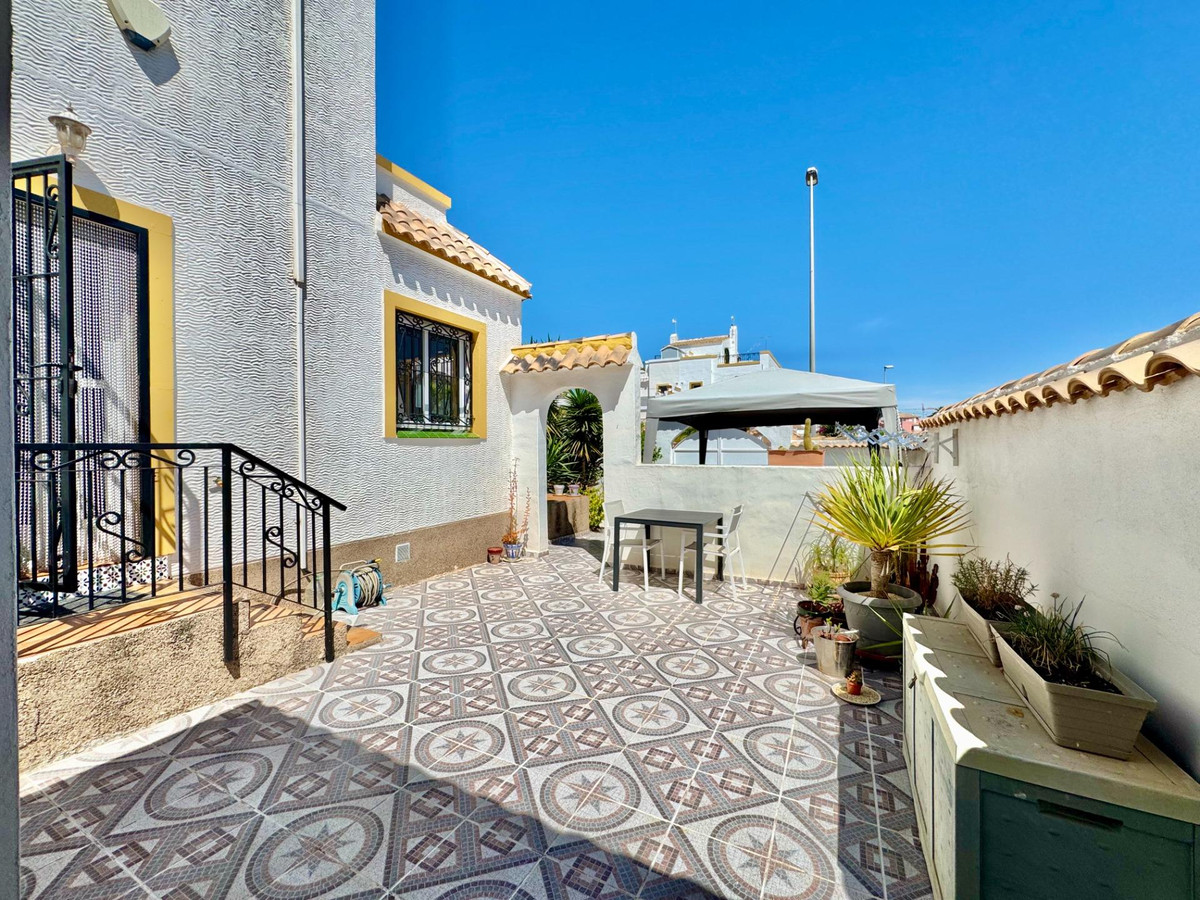 Huis te koop in Los Altos | 3 slaapkamers H5395438