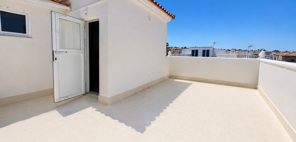 Huis te koop in Los Altos | 3 slaapkamers H5435668