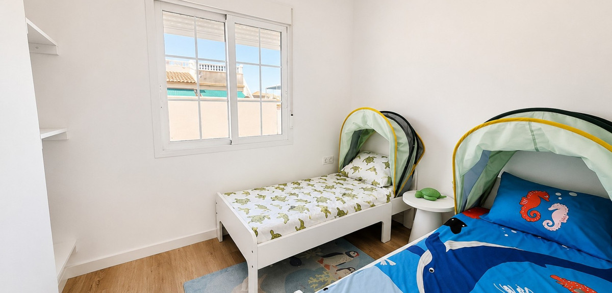 Huis te koop in Los Altos | 3 slaapkamers H5435668