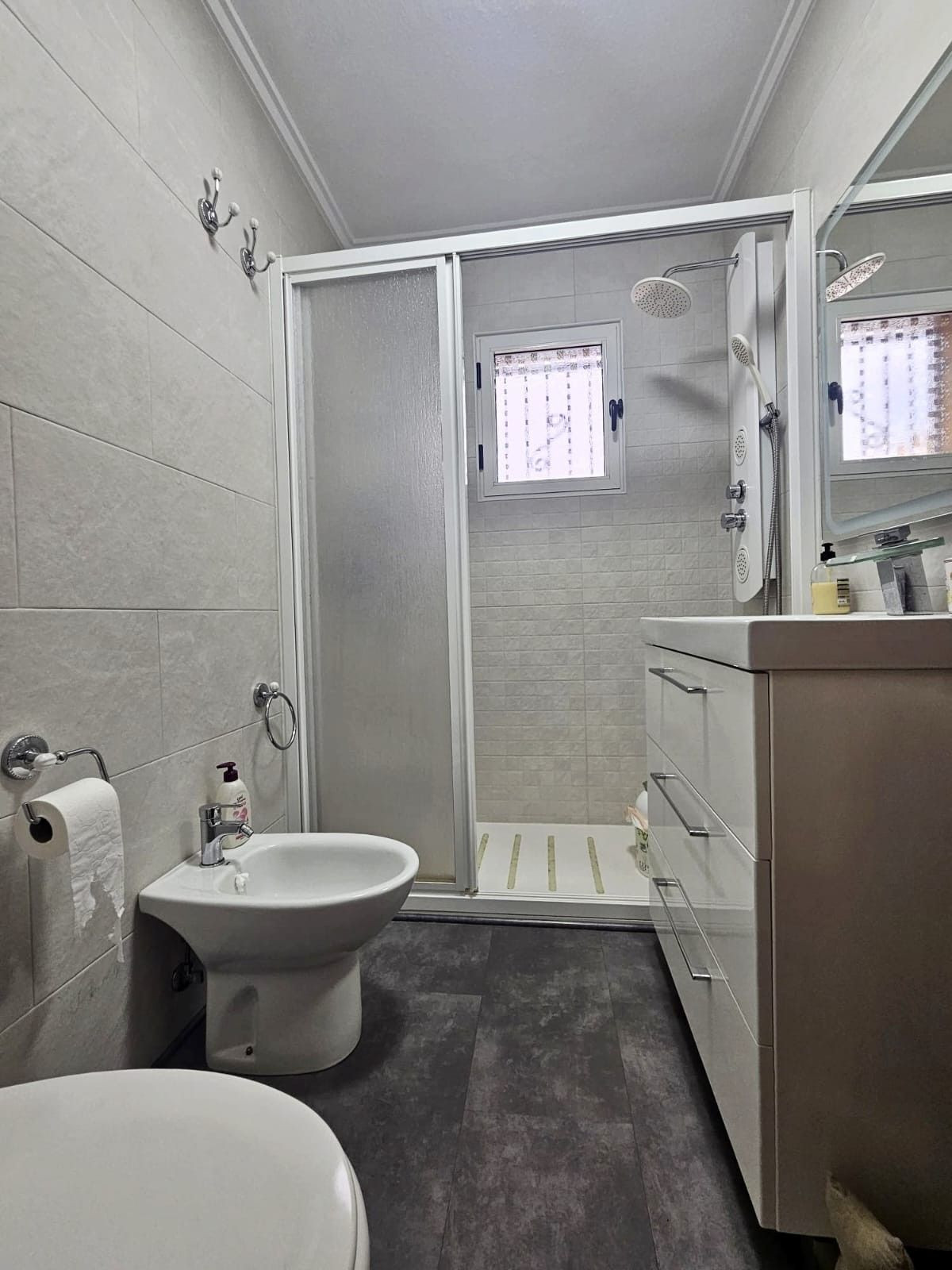 Huis te koop in Los Altos | 6 slaapkamers H5444173
