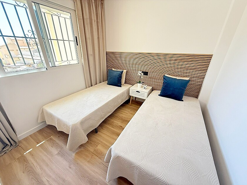 Huis te koop in Los Altos | 3 slaapkamers H5456185