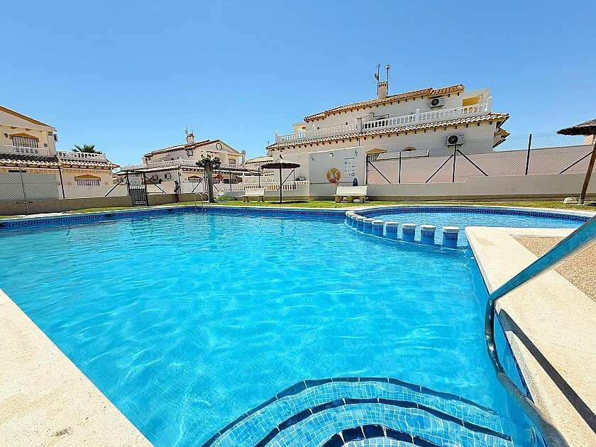 Huis te koop in Los Altos | 3 slaapkamers H5456185