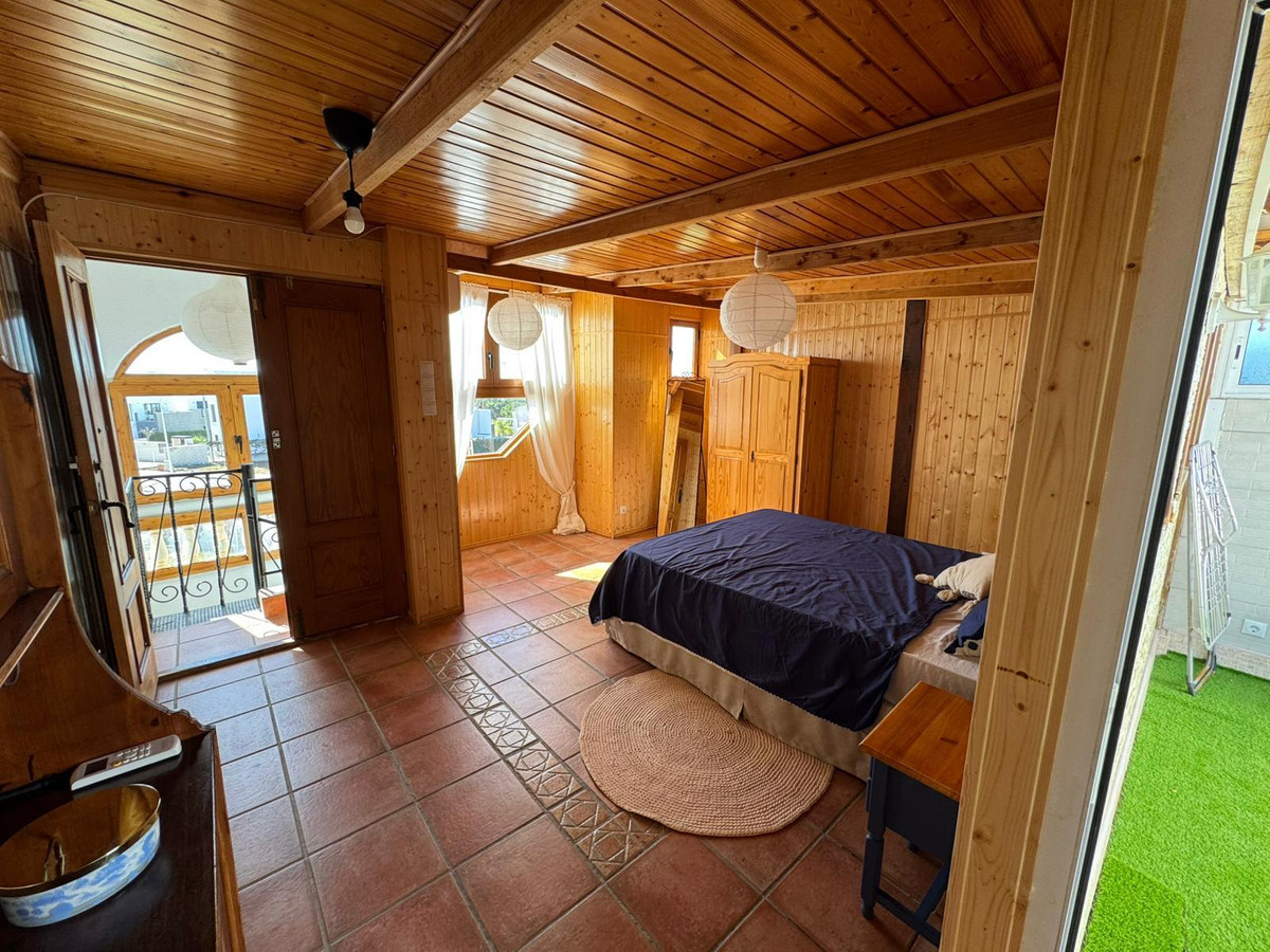 Huis te koop in Los Altos | 2 slaapkamers H5512012