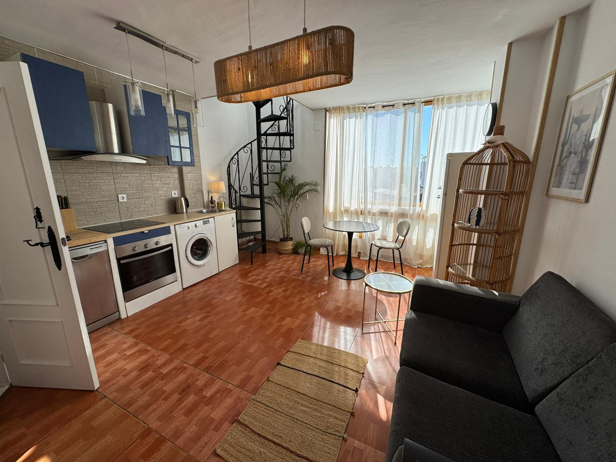 Huis te koop in Los Altos | 2 slaapkamers H5512012