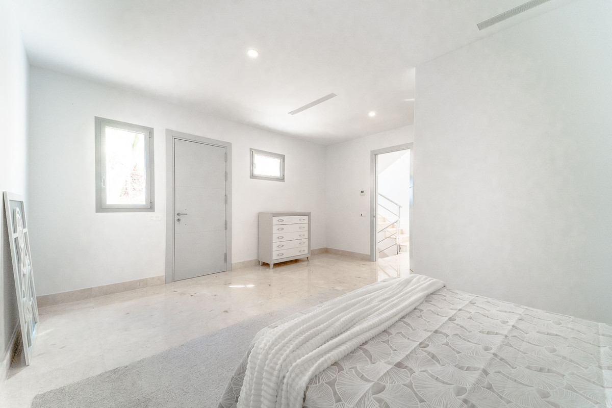 Property main view 40