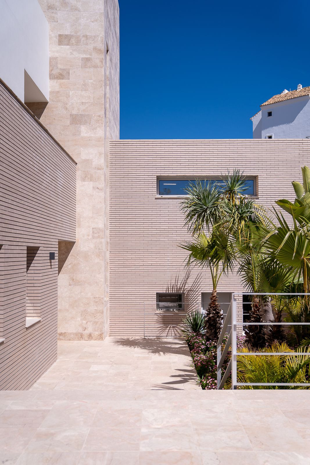 Property main view 73