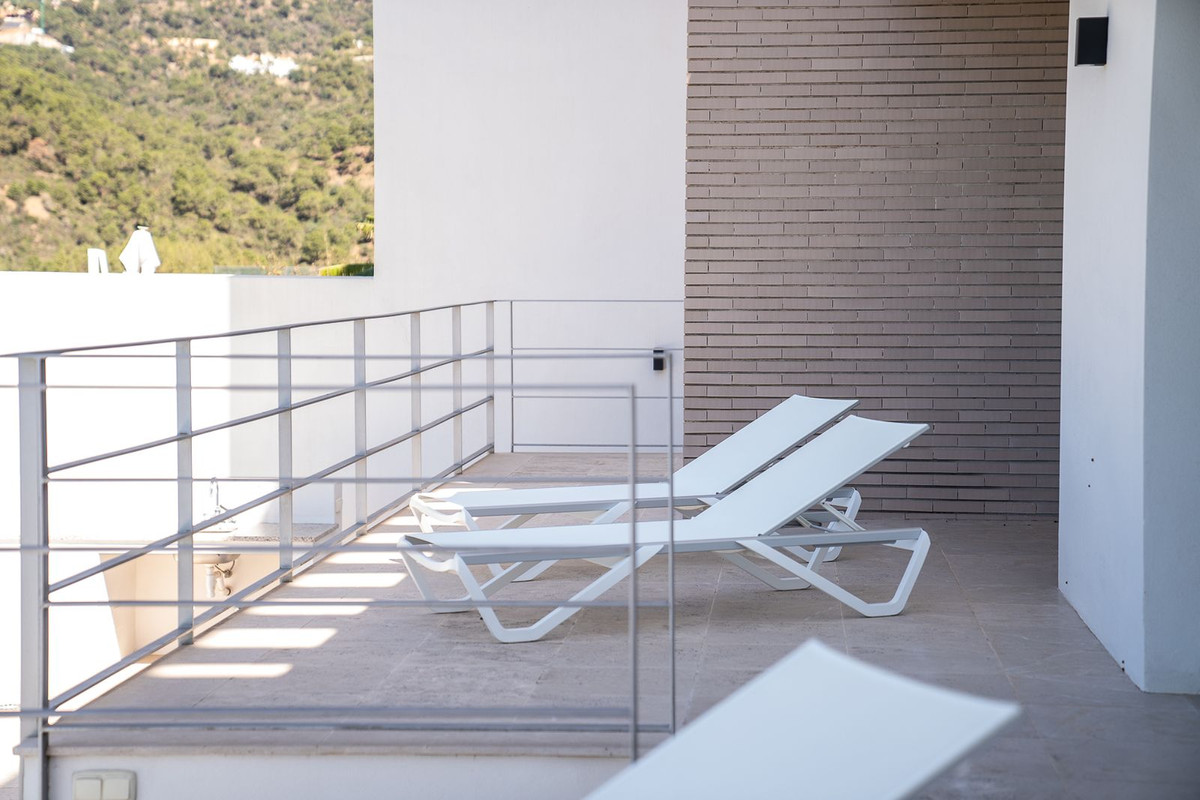 Property main view 77