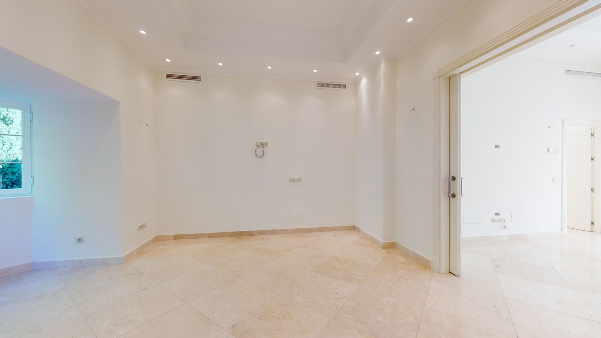 Property main view 16