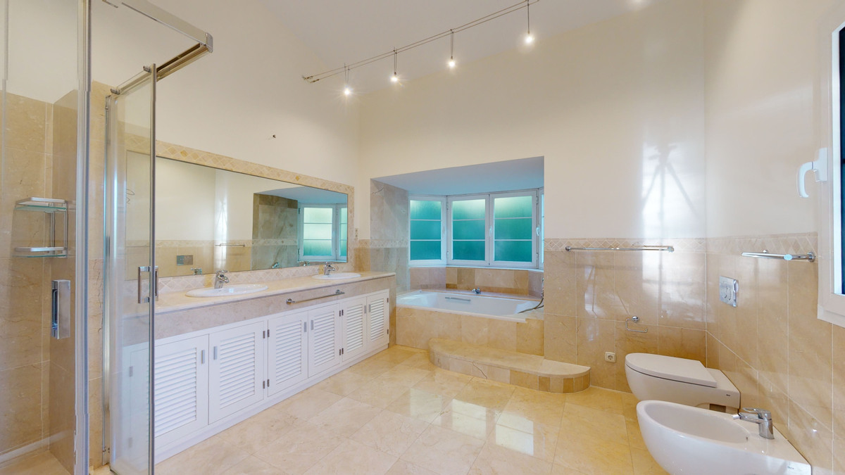 Property main view 36