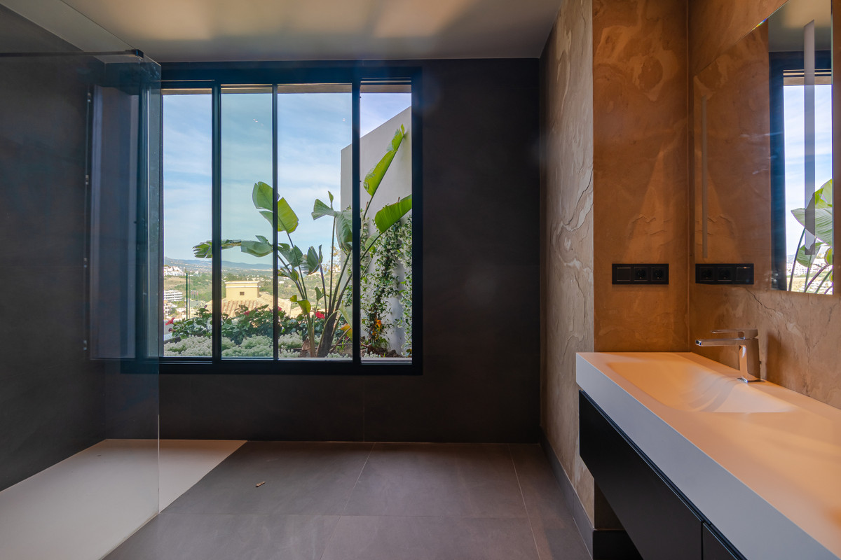 Property main view 46