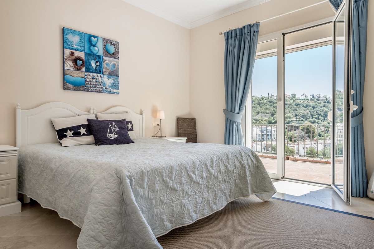 Huis te koop in Los Arqueros | 5 slaapkamers H4860253