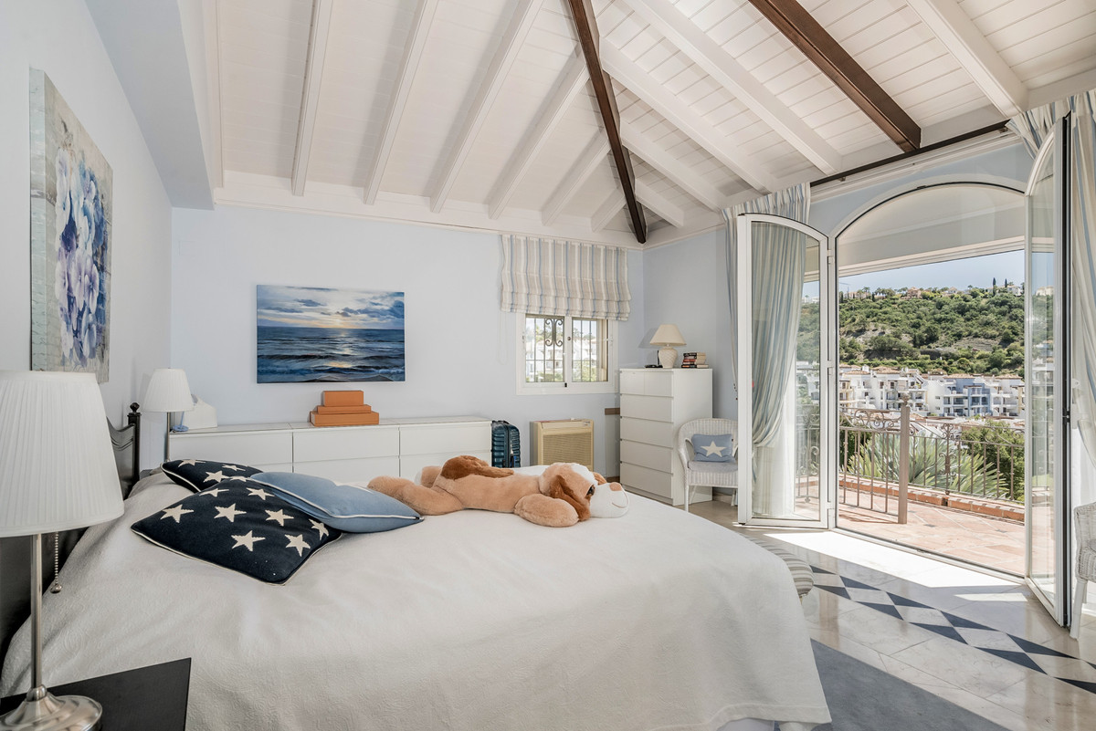 Huis te koop in Los Arqueros | 5 slaapkamers H4860253