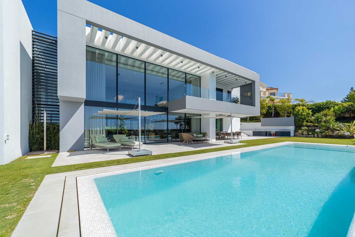 Huis te koop in Los Arqueros | 5 slaapkamers H5024809