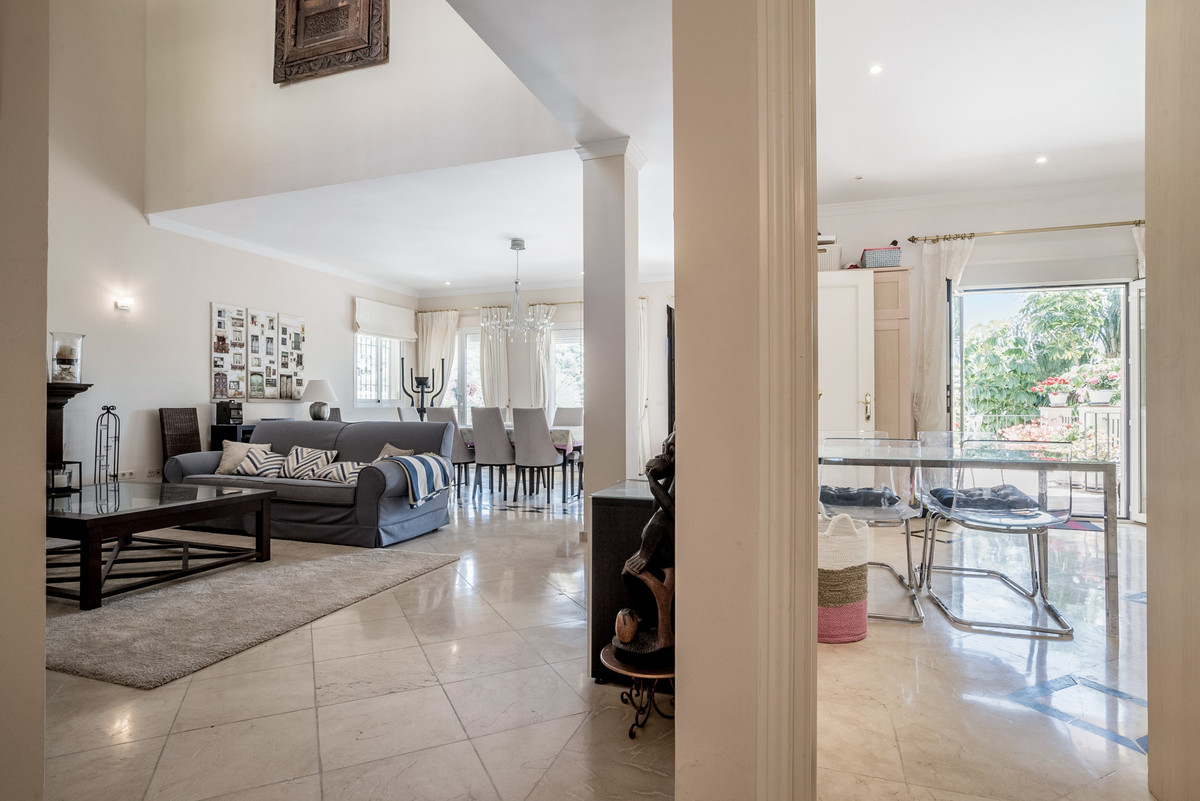 Vrijstaande Villa in Los Arqueros-6