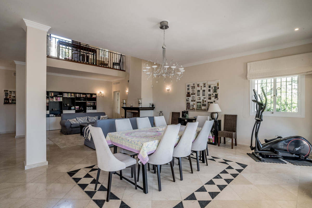 Vrijstaande Villa in Los Arqueros-7