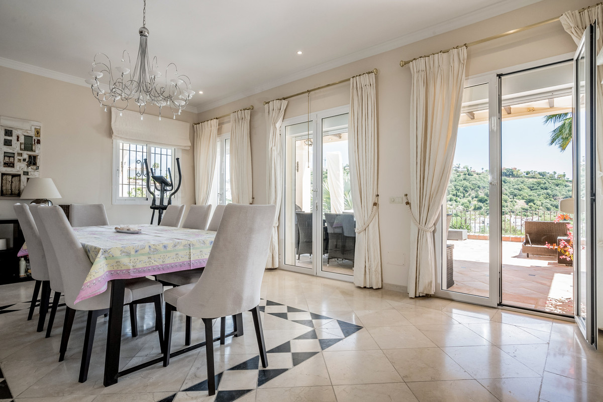 Vrijstaande Villa in Los Arqueros-8