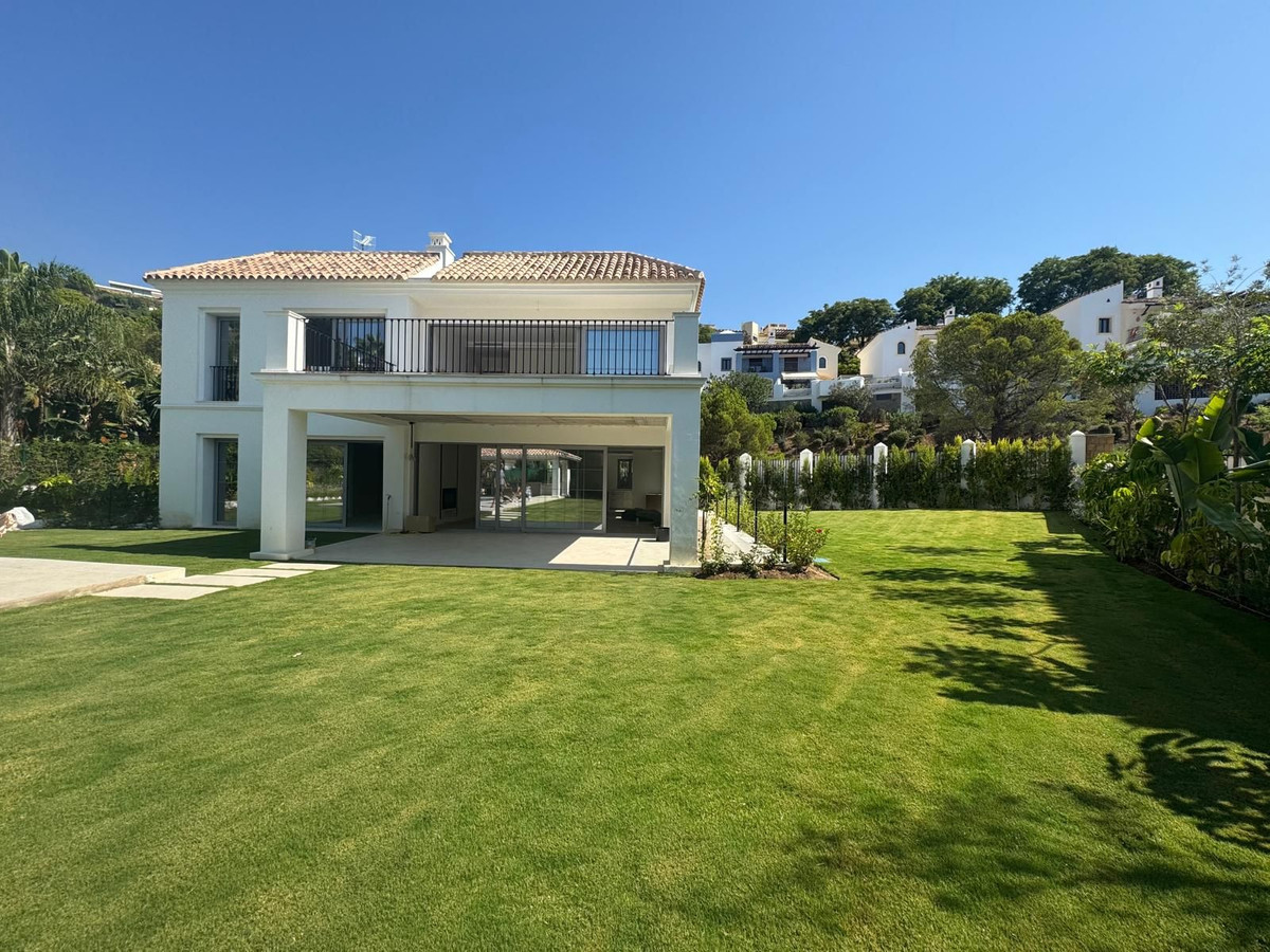 Huis te koop in Los Arqueros | 4 slaapkamers H5139802