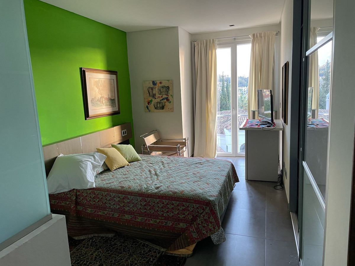 Huis te koop in Los Arqueros | 5 slaapkamers H5157490