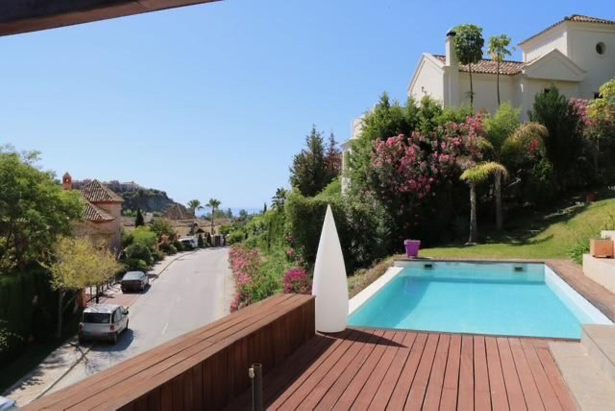 Huis te koop in Los Arqueros | 5 slaapkamers H5157490