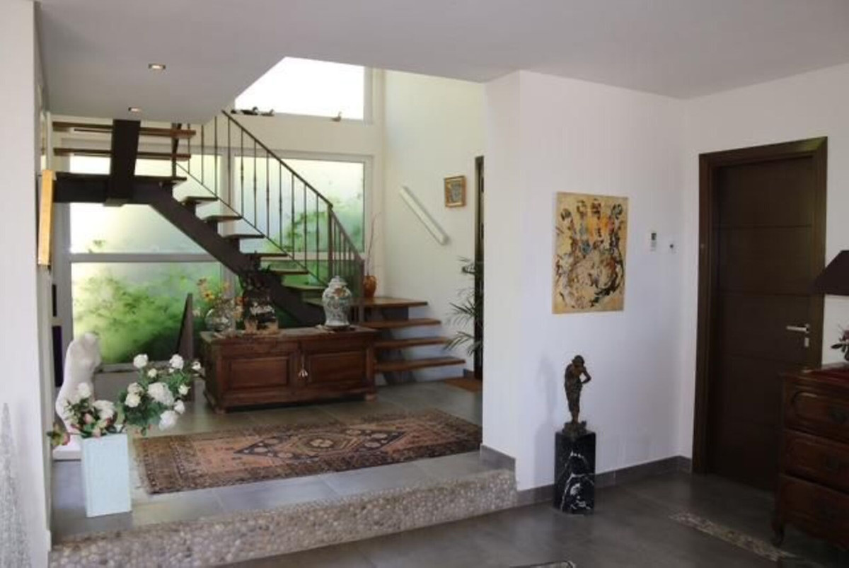 Huis te koop in Los Arqueros | 5 slaapkamers H5157490