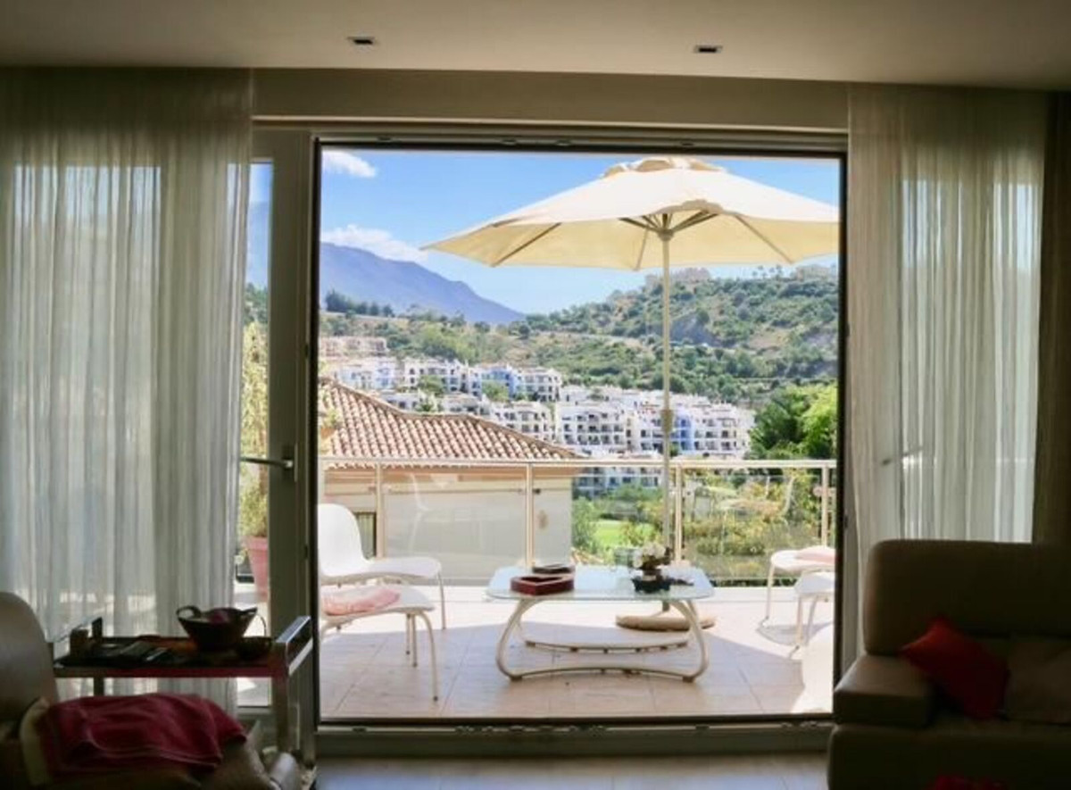 Huis te koop in Los Arqueros | 5 slaapkamers H5157490