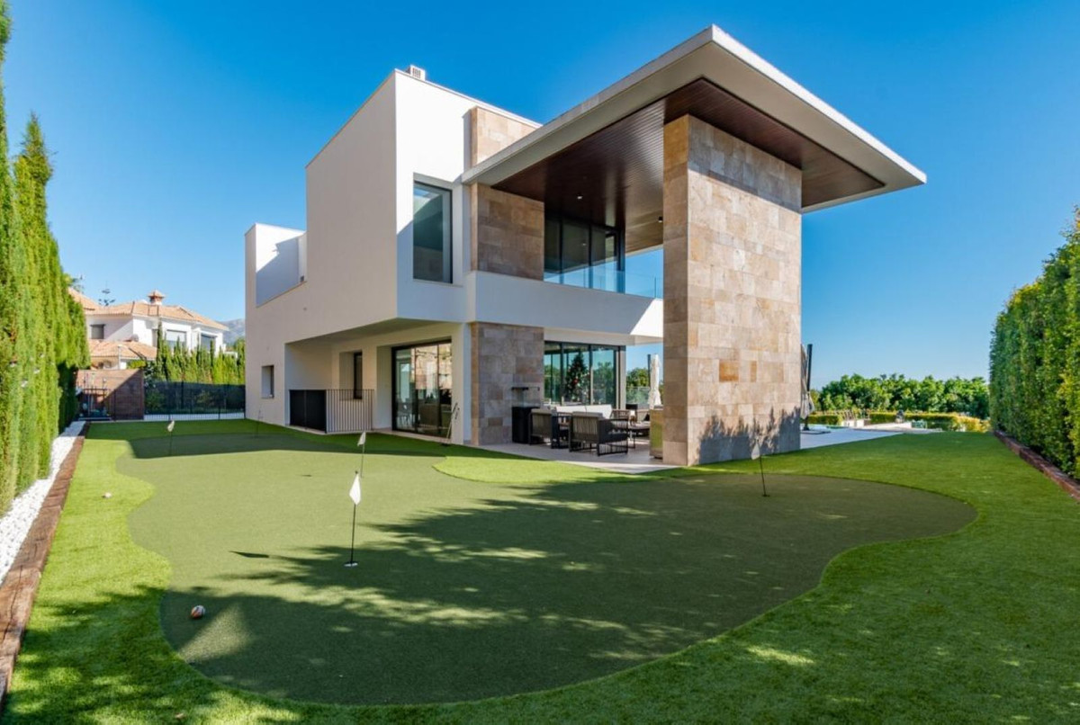 Property main view 44