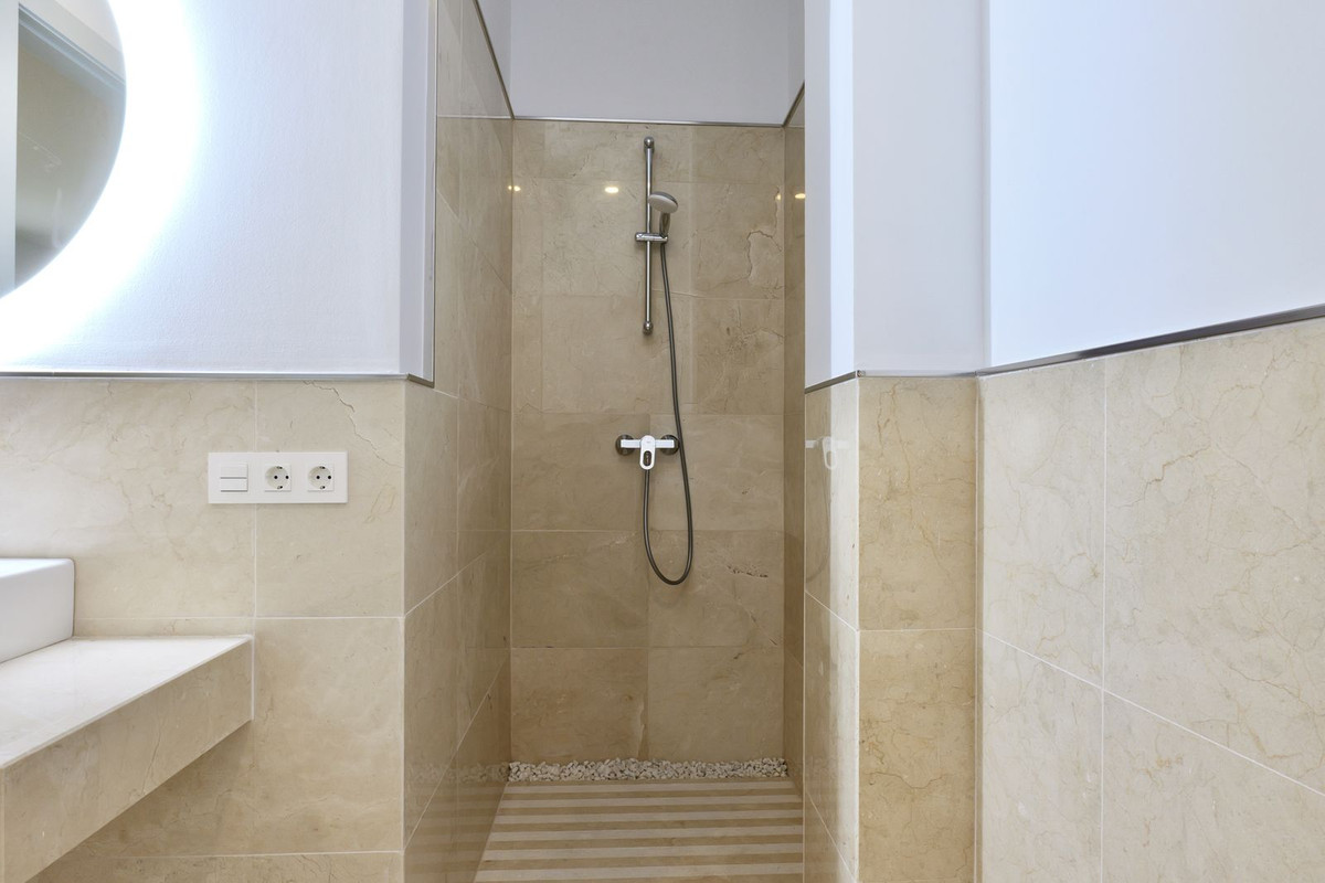 Property main view 42