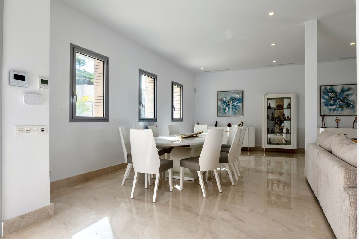 Property main view 45