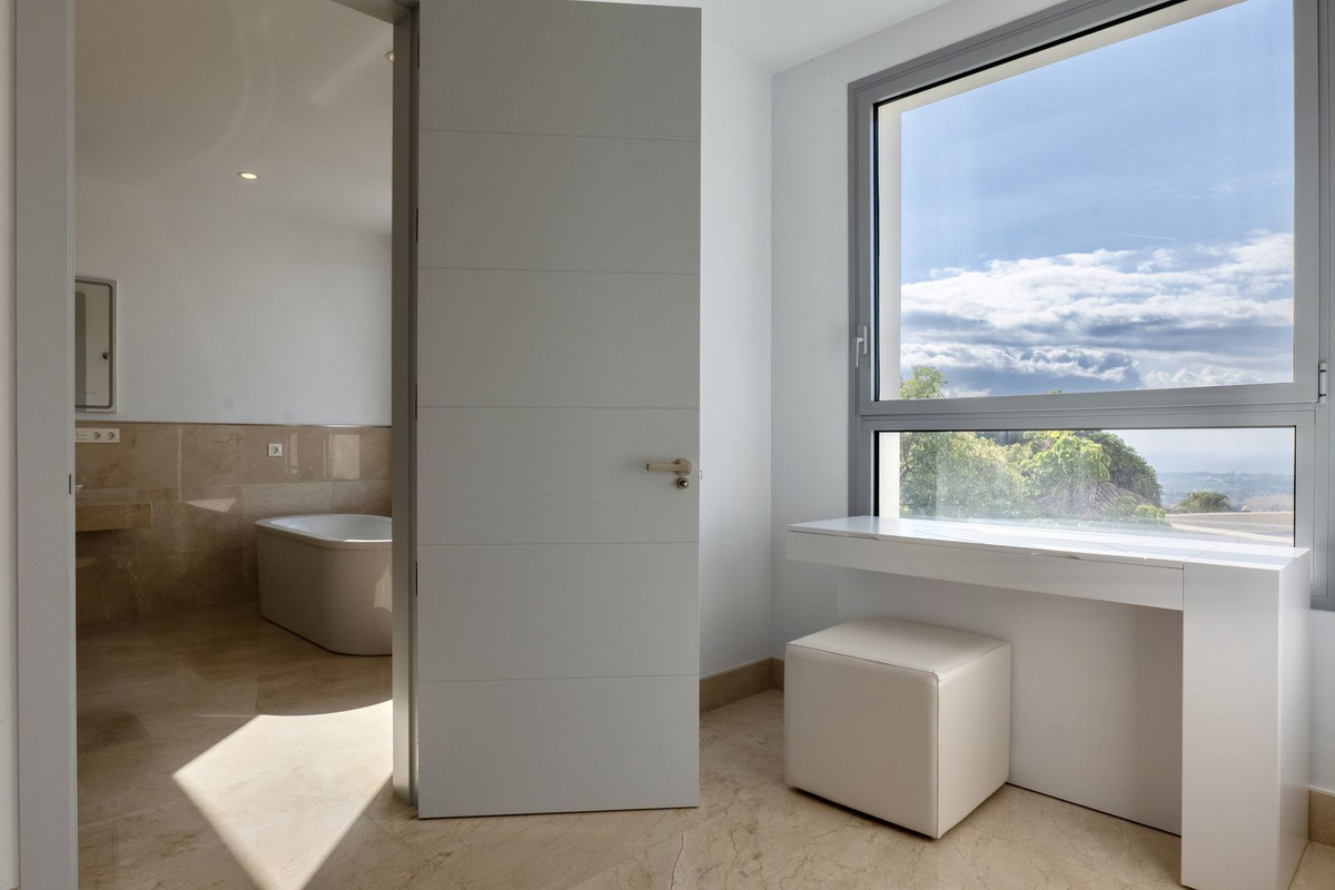 Property main view 68