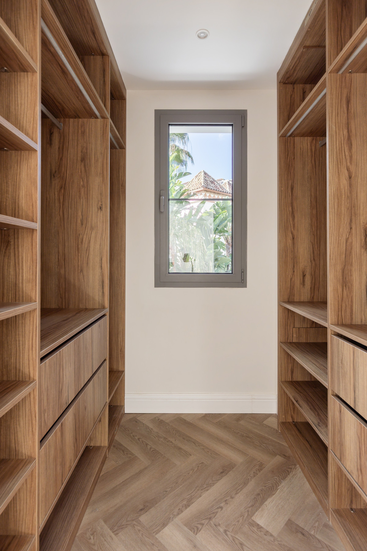 Property main view 22
