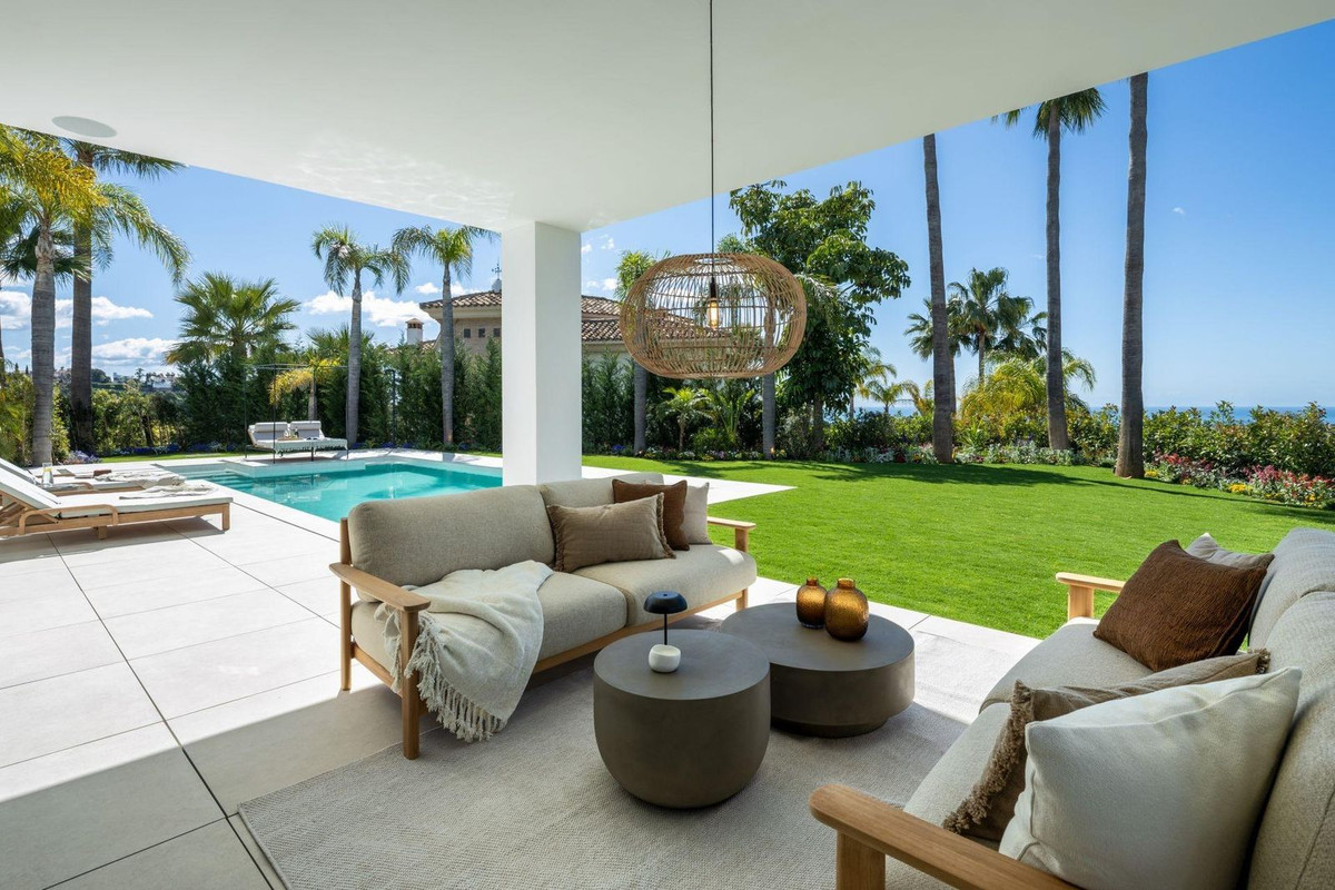 Huis te koop in Los Arqueros | 5 slaapkamers H5353414