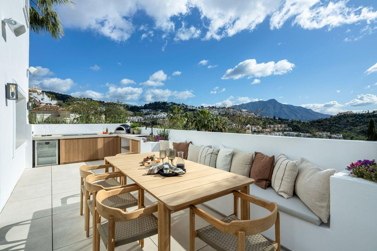 Huis te koop in Los Arqueros | 5 slaapkamers H5353414