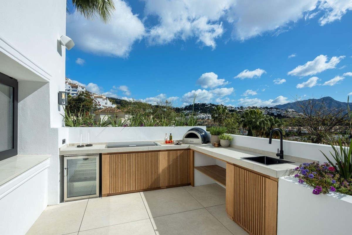 Huis te koop in Los Arqueros | 5 slaapkamers H5353414