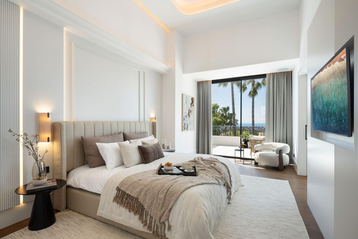 Huis te koop in Los Arqueros | 5 slaapkamers H5353414