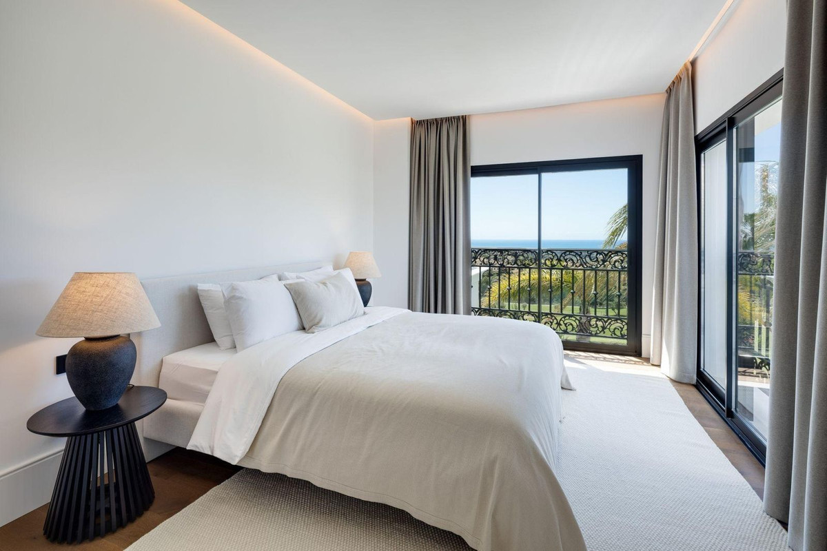 Huis te koop in Los Arqueros | 5 slaapkamers H5353414