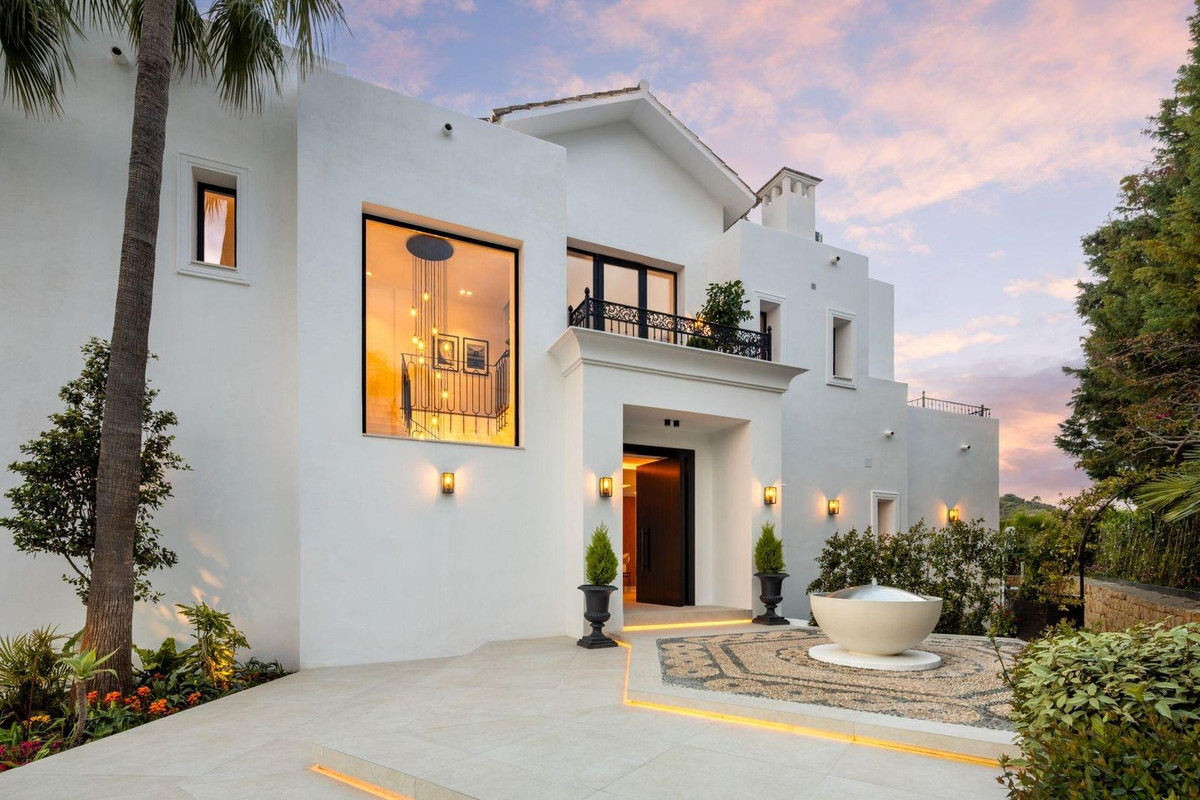 Huis te koop in Los Arqueros | 5 slaapkamers H5353414