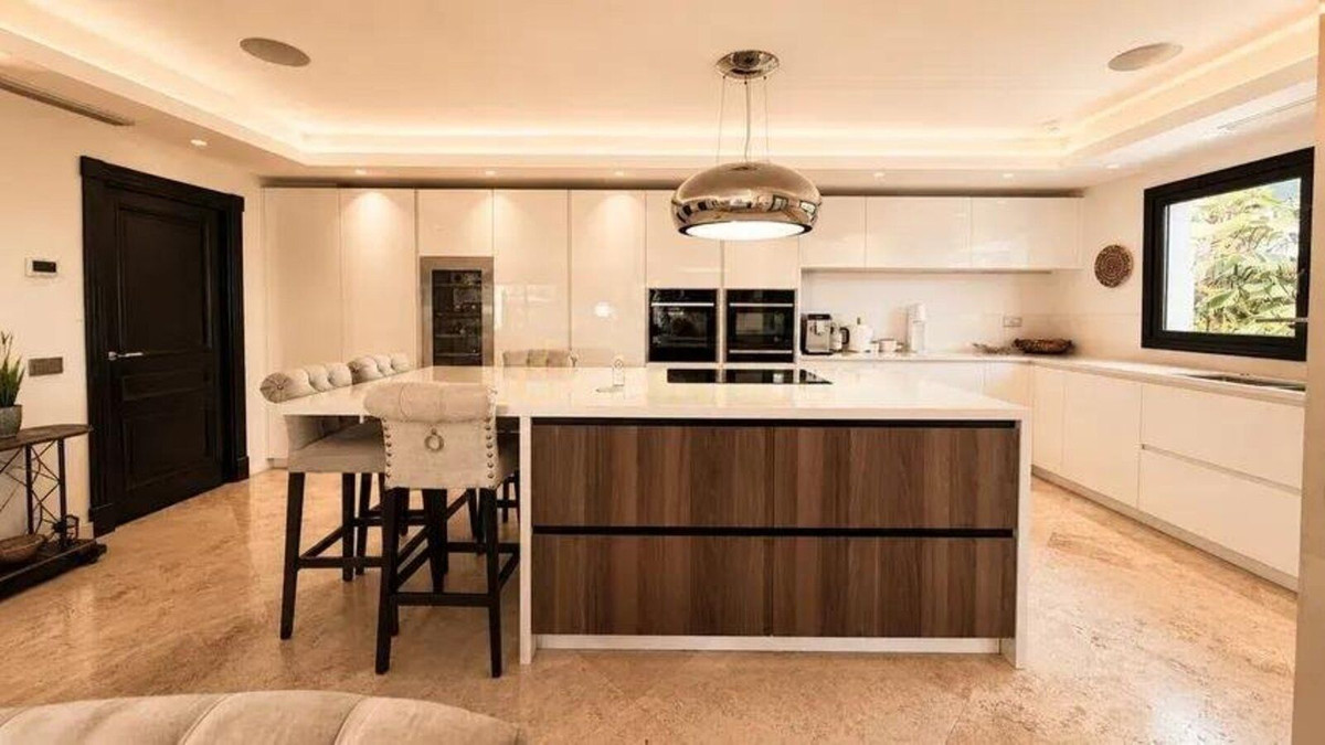 Property main view 16