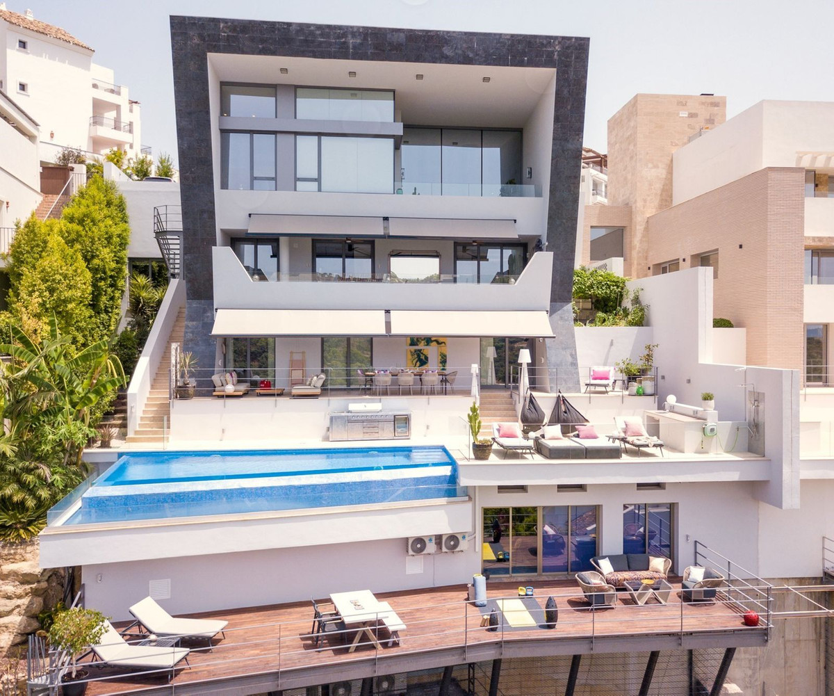 Property main view 42