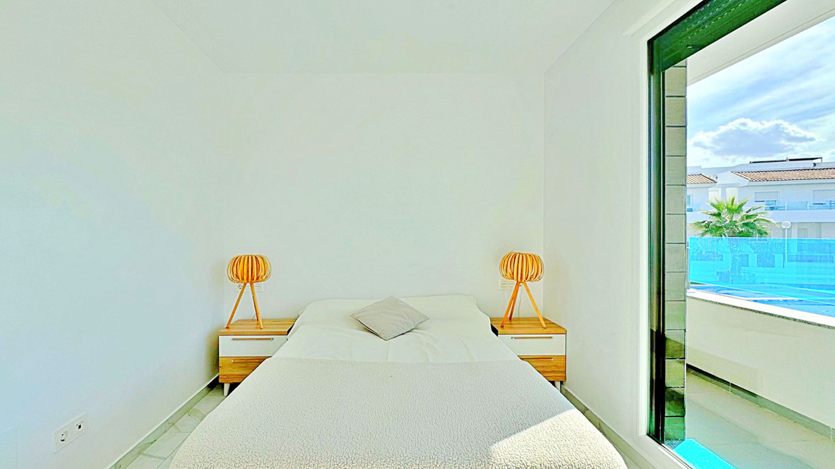 Property main view 16