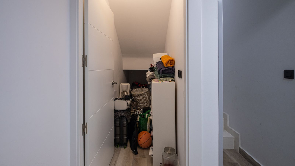 Property main view 33