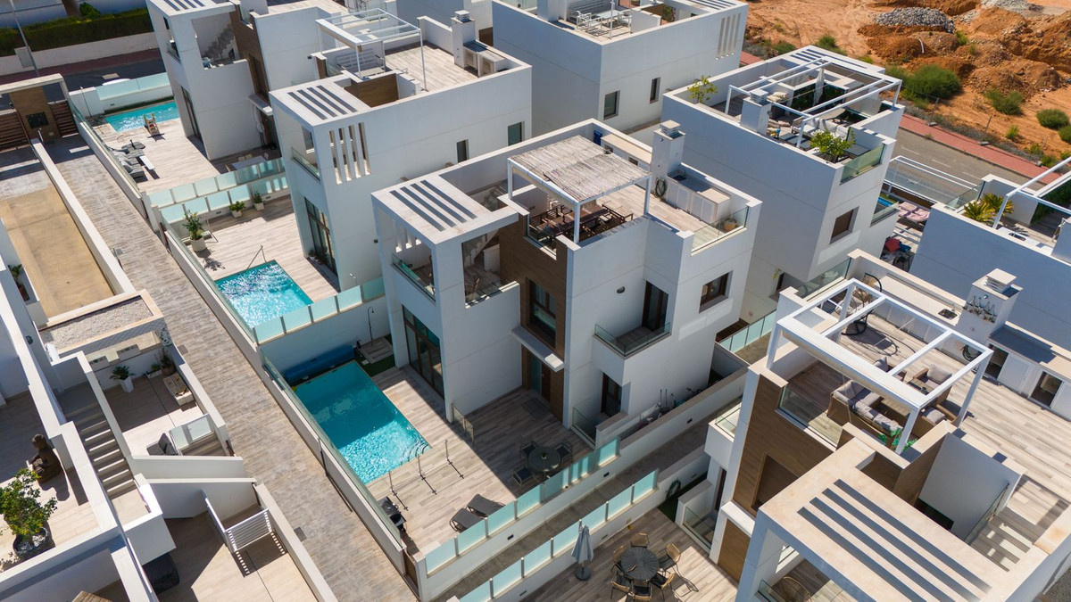 Property main view 45