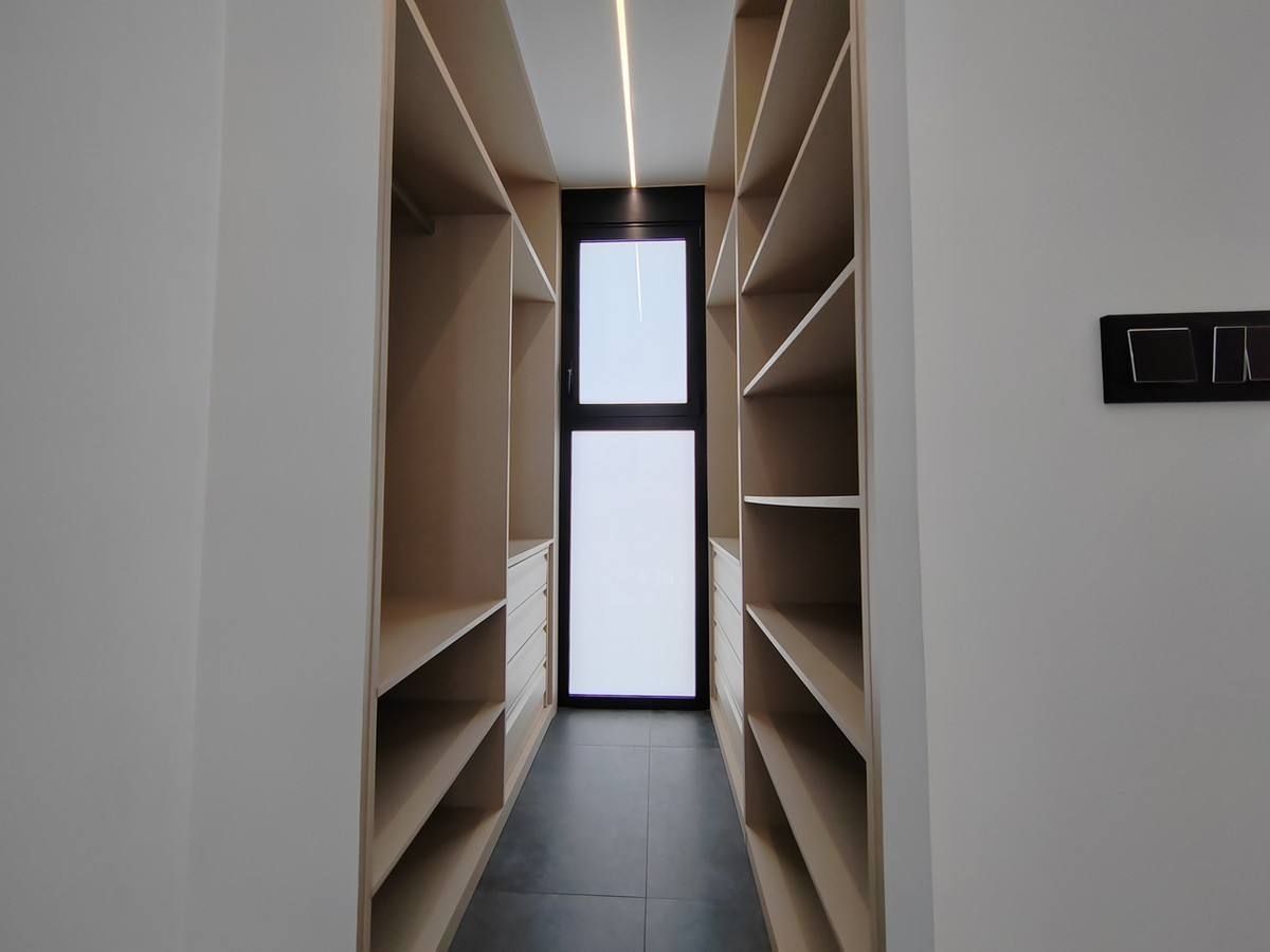 Property main view 36