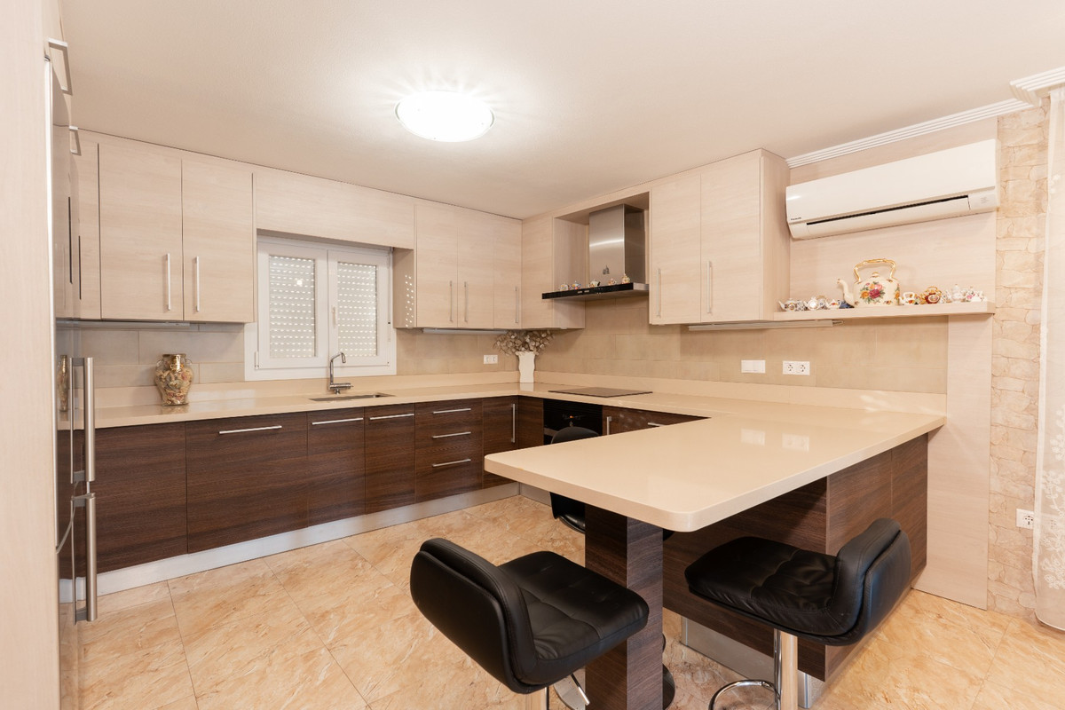 Huis te koop in Los Balcones | 7 slaapkamers H5212600