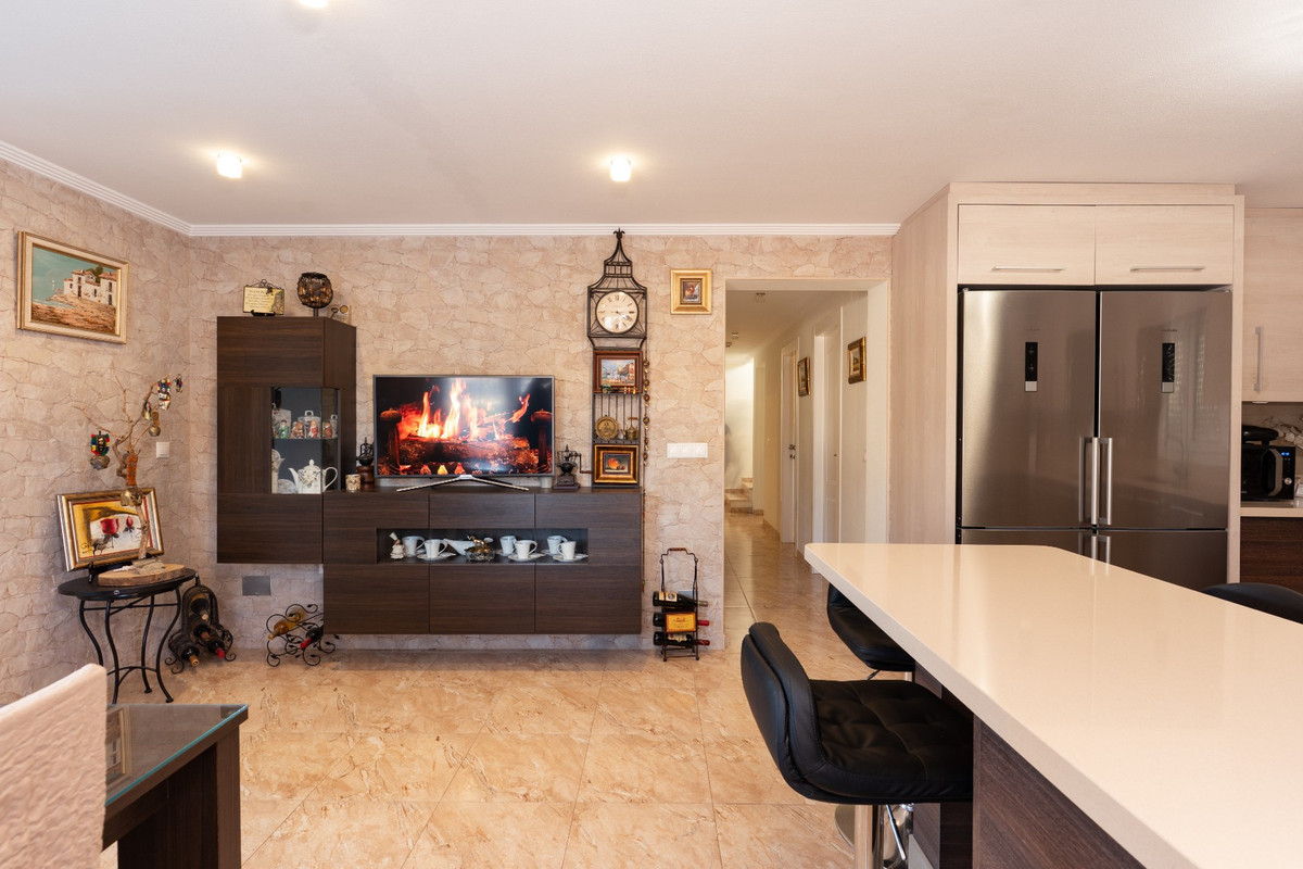 Huis te koop in Los Balcones | 7 slaapkamers H5212600